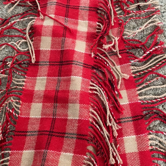 Scarf - Picture 3 of 3
